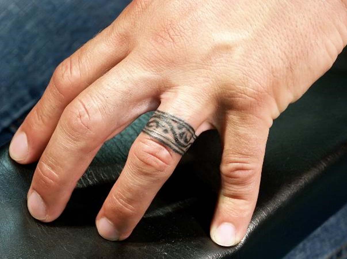 Fingertattoo Ringtattoo 